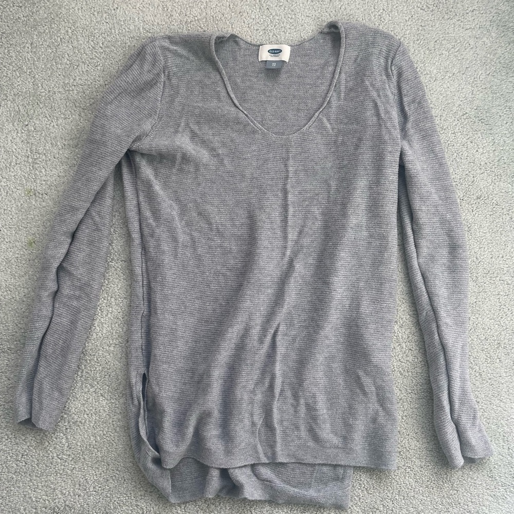 Old Navy Grey Sweater / Top